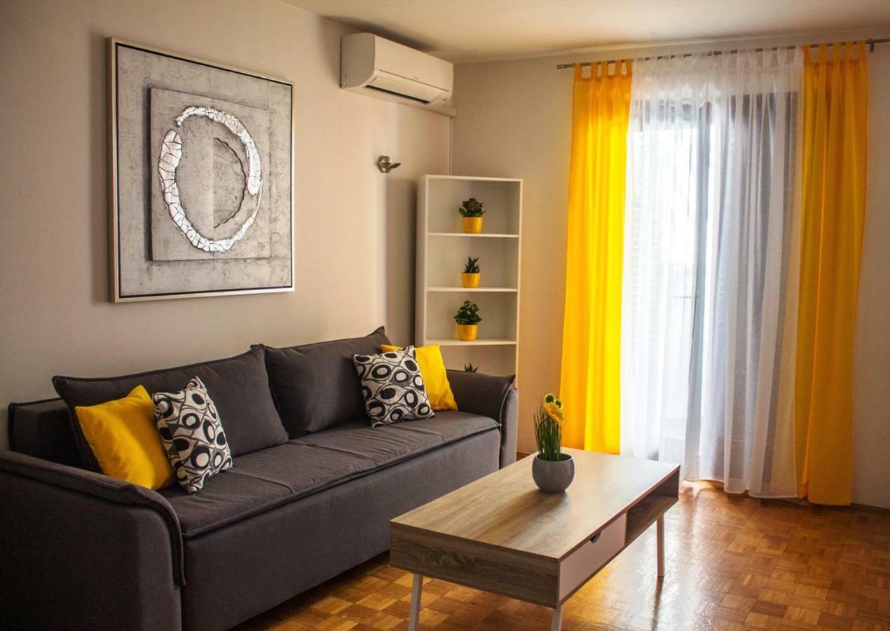 Apartment Kaya Pula Exterior photo
